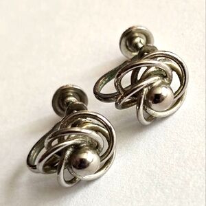 Vintage earrings knot screwback silver tone classic dainty
